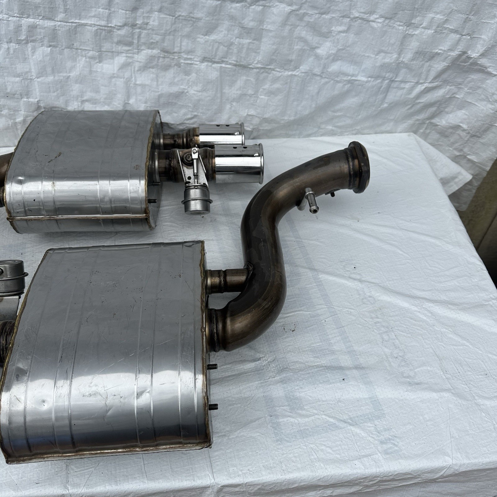 Ferrari 599 GTB Right and Left  Muffler Exhaust Silencer P/N#220194/220193 OEM