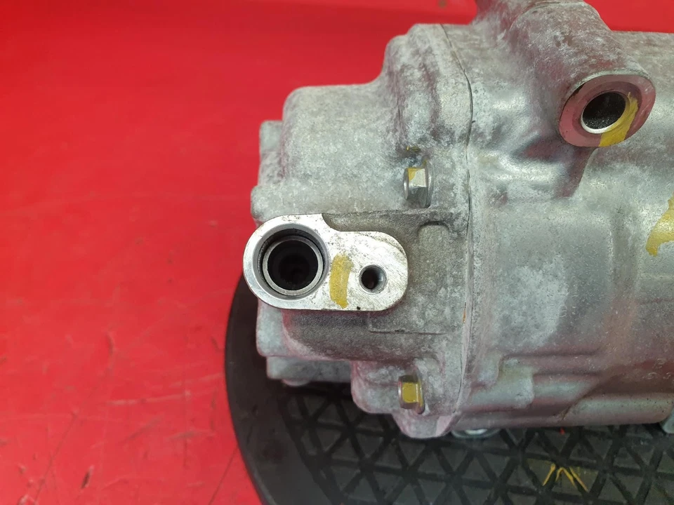 TOYOTA YARIS CROSS MK1 2022 AIR CON COMPRESSOR A/C PUMP M15A-FXE 88370K0010 - Image 2 of 4