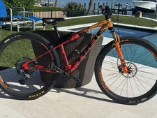 2021 Trek Super Caliber 9.7 XC SUPER LIGHT Roval SL AXS XX1 Crank Set M   20 LBS