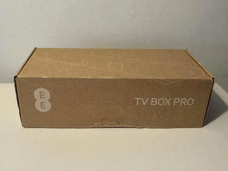 EE TV Pro 4K Freeview Set Top Box YouView 1TB DVR Dolby Atoms HDR RTIW387 112147