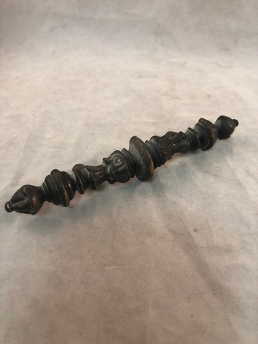 1 Vintage Ornate Brass Dresser Cabinet Desk Drawer Pull Handle 6" Canada CH 1730 - Picture 6 of 12