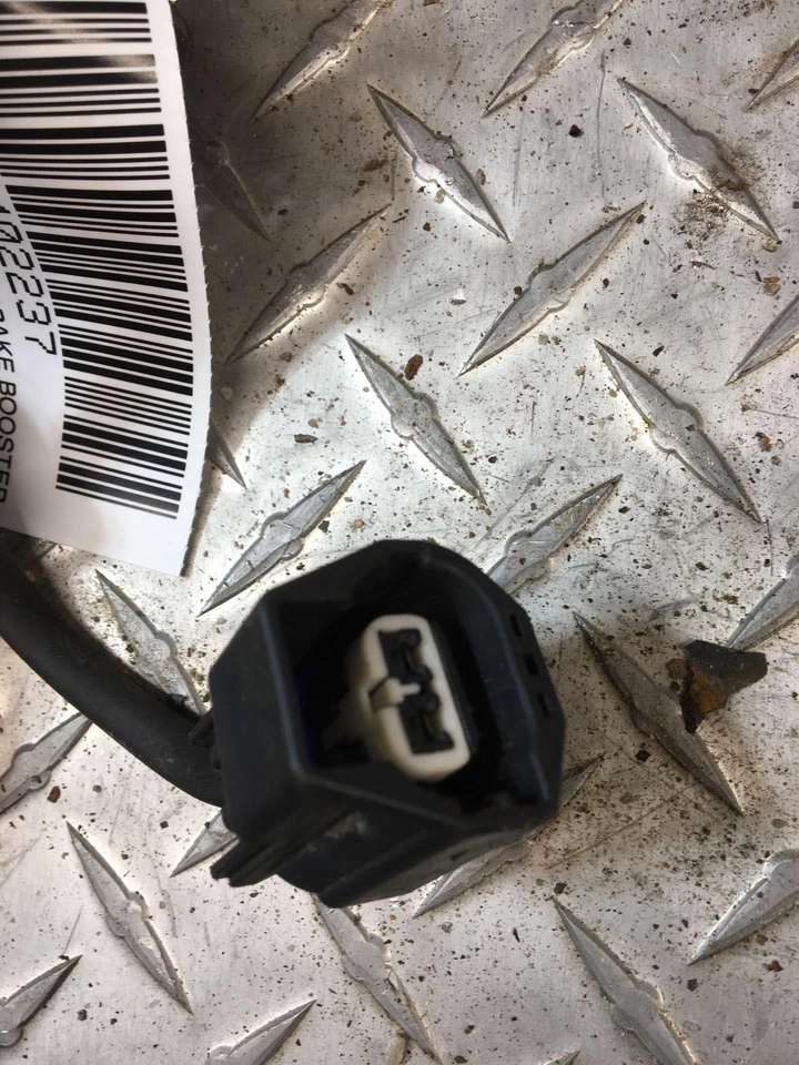 12 CHRYSLER TOWN CNTRY Power Brake Booster — 第 3/4 张图片