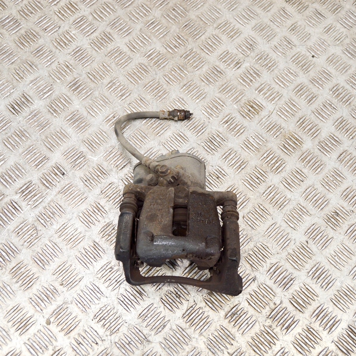 VOLKSWAGEN PASSAT Variant B7 Rear Right Brake Caliper 32332267H