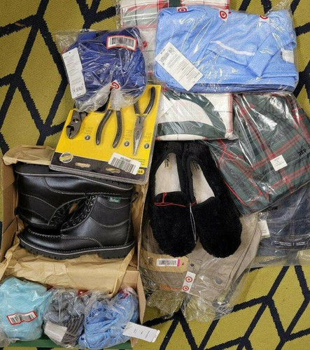 NEW! Mens Clothing/Shoes/Etc Reseller 