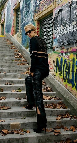 H\u0026M TEARAWAY Real Leather Joggers Sz 