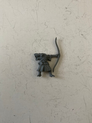 Bretonnian Peasant Bowman Body C Warhammer Games Workshop Archer Bits OOP 2004