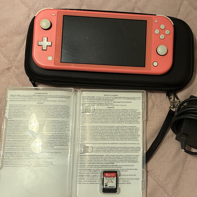 Nintendo Switch Lite Coral Handheld Console 32GB Wi-Fi 720p w/ Case Charger