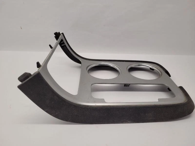 10 GMC ACADIA 2010 palanca de cambios portavasos bisel de ajuste Foto 2 de 4