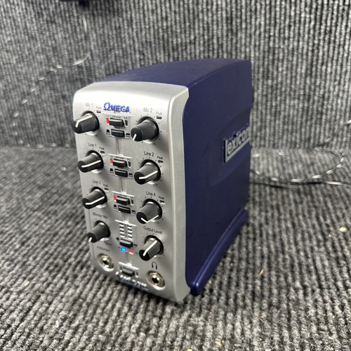 Lexicon Omega Desktop Recording Studio - USB Audio Interface w/AC Adapter - Picture 2 of 9