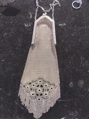 ANTIQUE ART DECO WHITING & DAVIS MESH PURSE HANDBAG C.1920