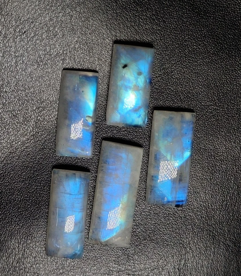 Qualidade AAA arco-íris pedra da lua azul flash formato baguete de fogo cabine 10x23-11,5x28MM - Imagem 4 de 4