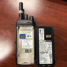 Motorola Mototrbo R7 radio