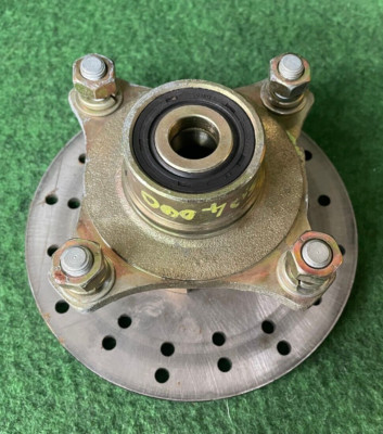 VORDERRADNABE MIT BREMSSCHEIBE, LAGERBOLZEN & DICHTUNG FÜR QUADZILLA RL300 BUGGY