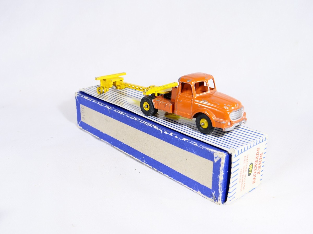【Dinky Supertoys】 893 トラクター ベージュボックス付 Dinky Toys F n° 897 Tracteur Willème avec semi-remorque