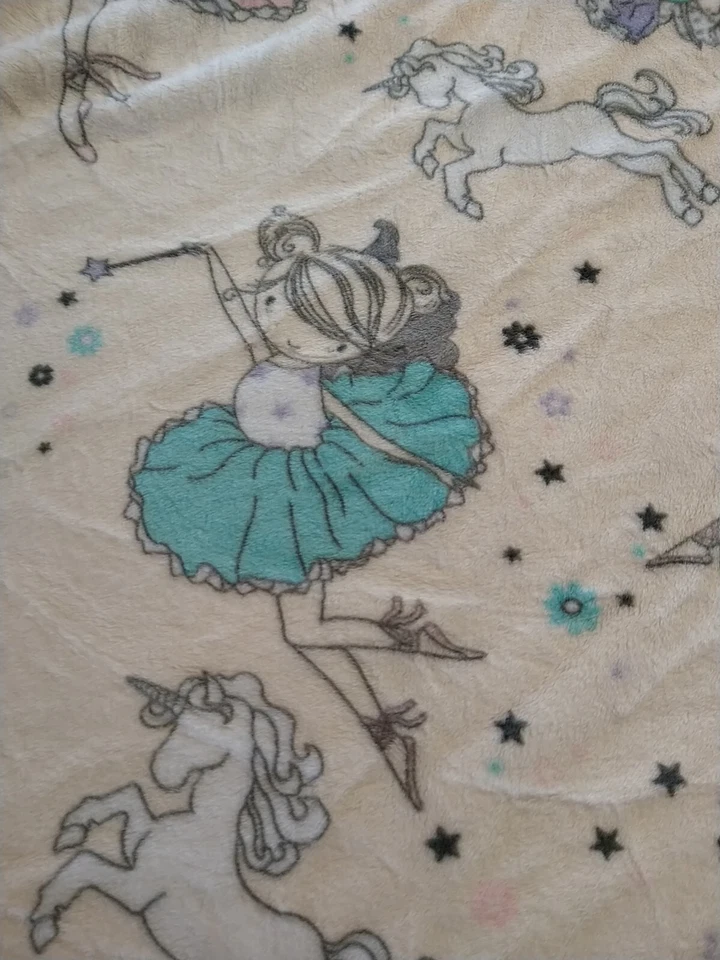 Bailarina Remanente Peluche Minky Rubor Rosa Unicornios Ballet Hada 29" largox62" ancho Foto 4 de 4