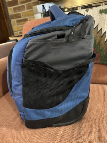 Eagle Creek 17" Wheeled Tote Carry On Rolling Luggage Blue EC-20264 - Picture 3 of 8