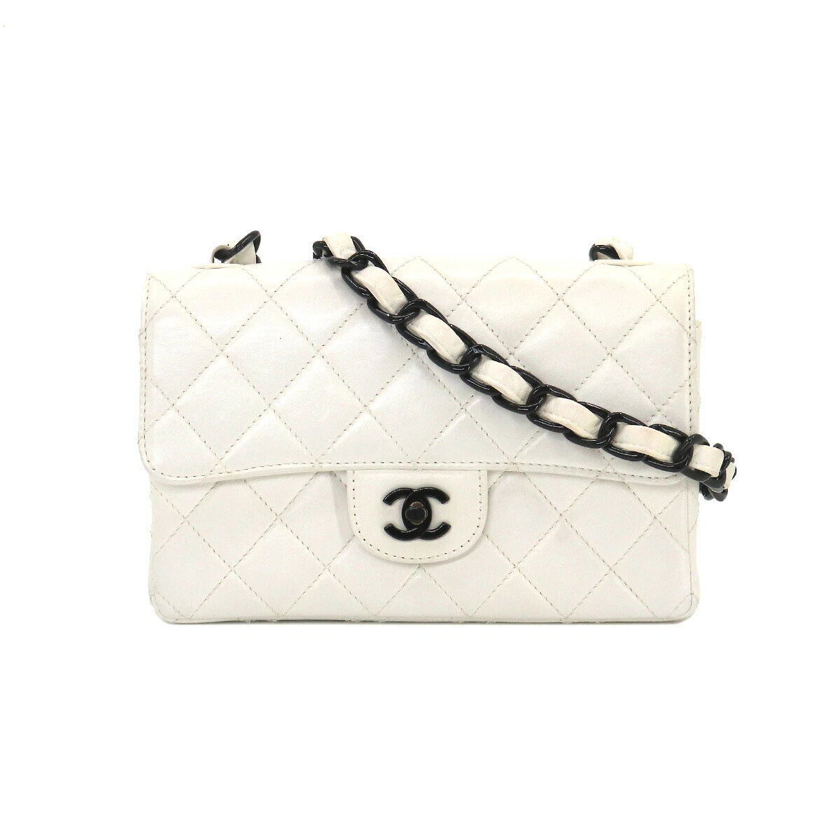 CHANEL Matelasse Plastic Chain Shoulder Bag Leather White Black