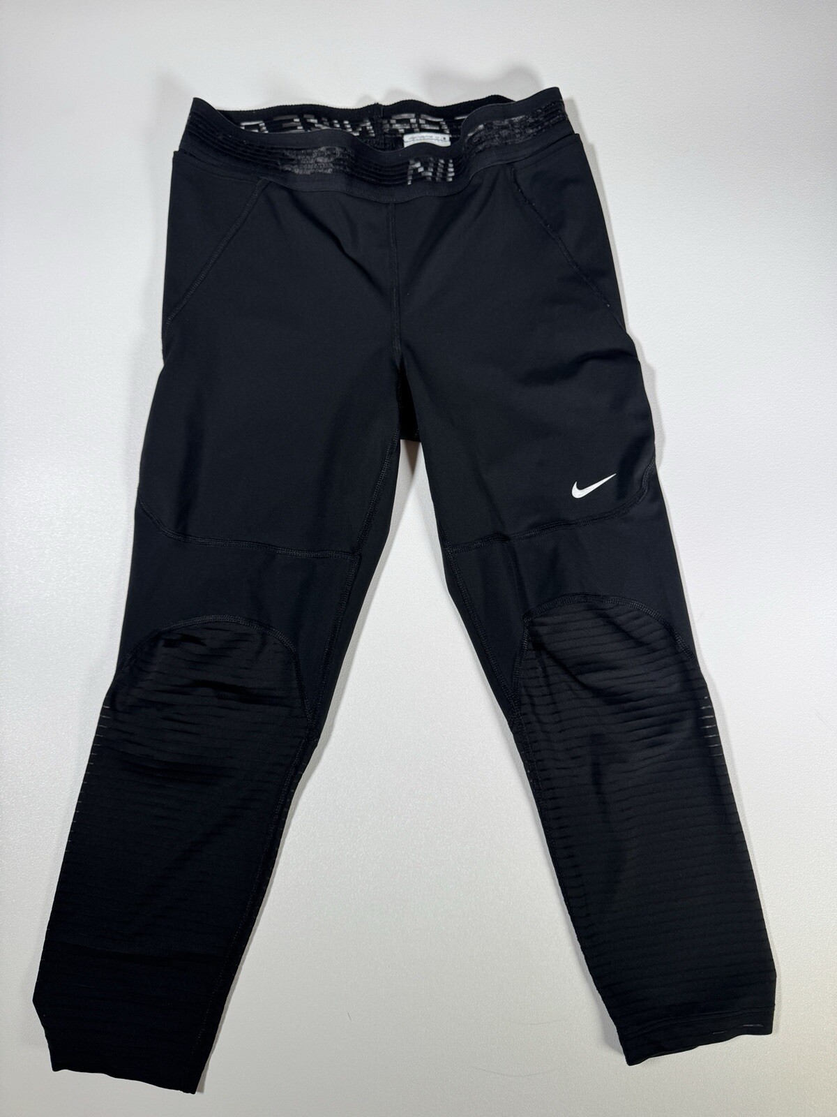Nike Pro 3/4 Capri Leggings for Women - Large Black Dri-Fit Yoga Pants