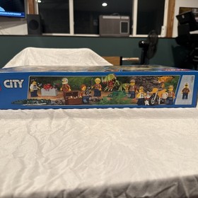 LEGO City: Jungle Air Drop Helicopter (60162) 1250 Pieces  New Sealed