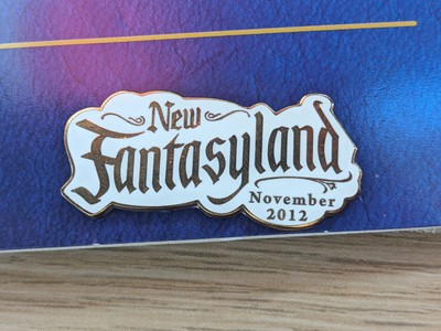 Walt Disney Magic Kingdom Presents New Fantasyland Pin November 2012