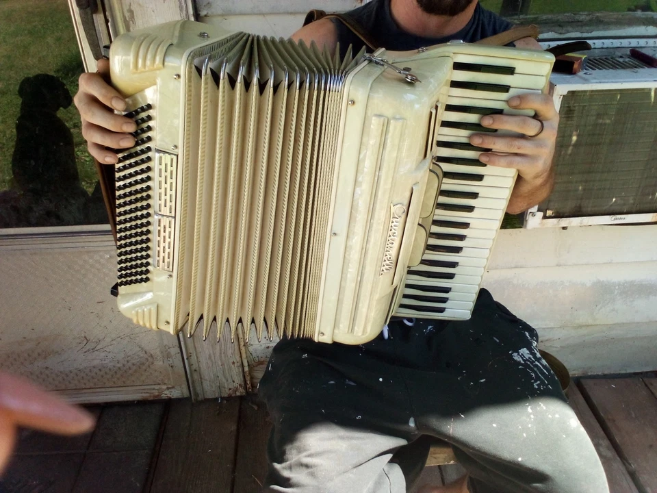 pancordion accordion inc patent usa n 2448682 and Italy m 435343 made in... - Image 4 of 4