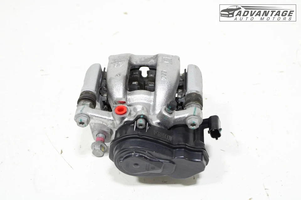 PINZA DE FRENO ABS DISCO TRASERO IZQUIERDO CHEVROLET TRAX 2024 1,2 L TRACCIÓN DELANTERA OEM Foto 2 de 4