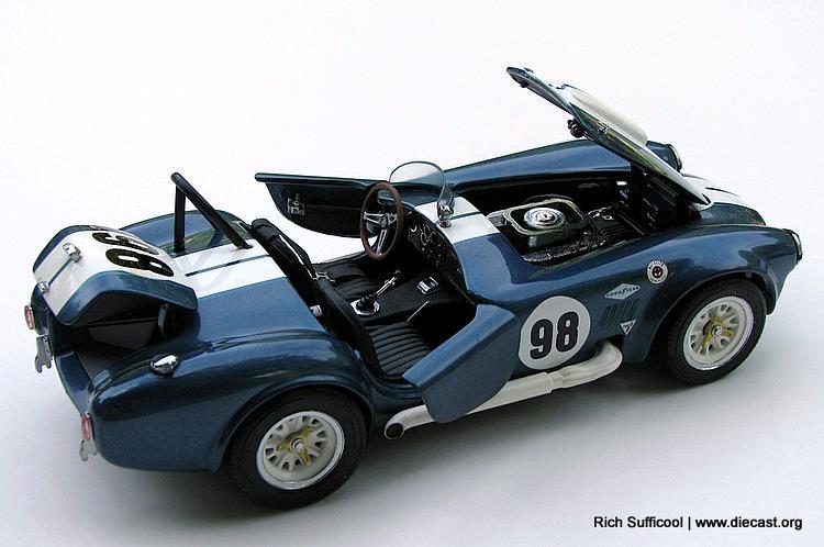 Revell Creative Masters Racing Shelby Cobra 427 SC #98 New inBox 1:20 Scale Blue Revell Creative Masters Racing Shelby Cobra 427 SC #98 New inBox 1:20 Scale Blue