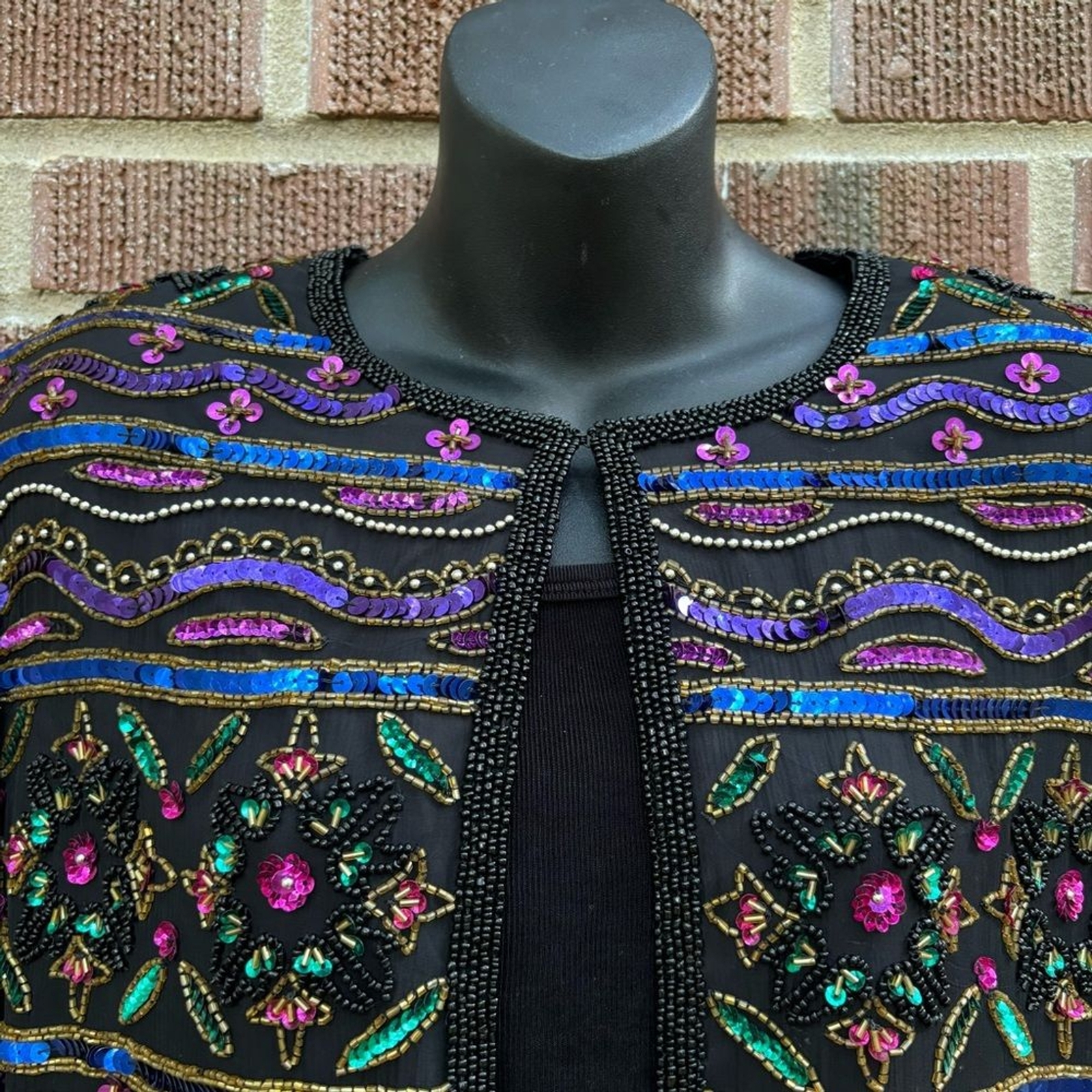 Picture 2 of 12