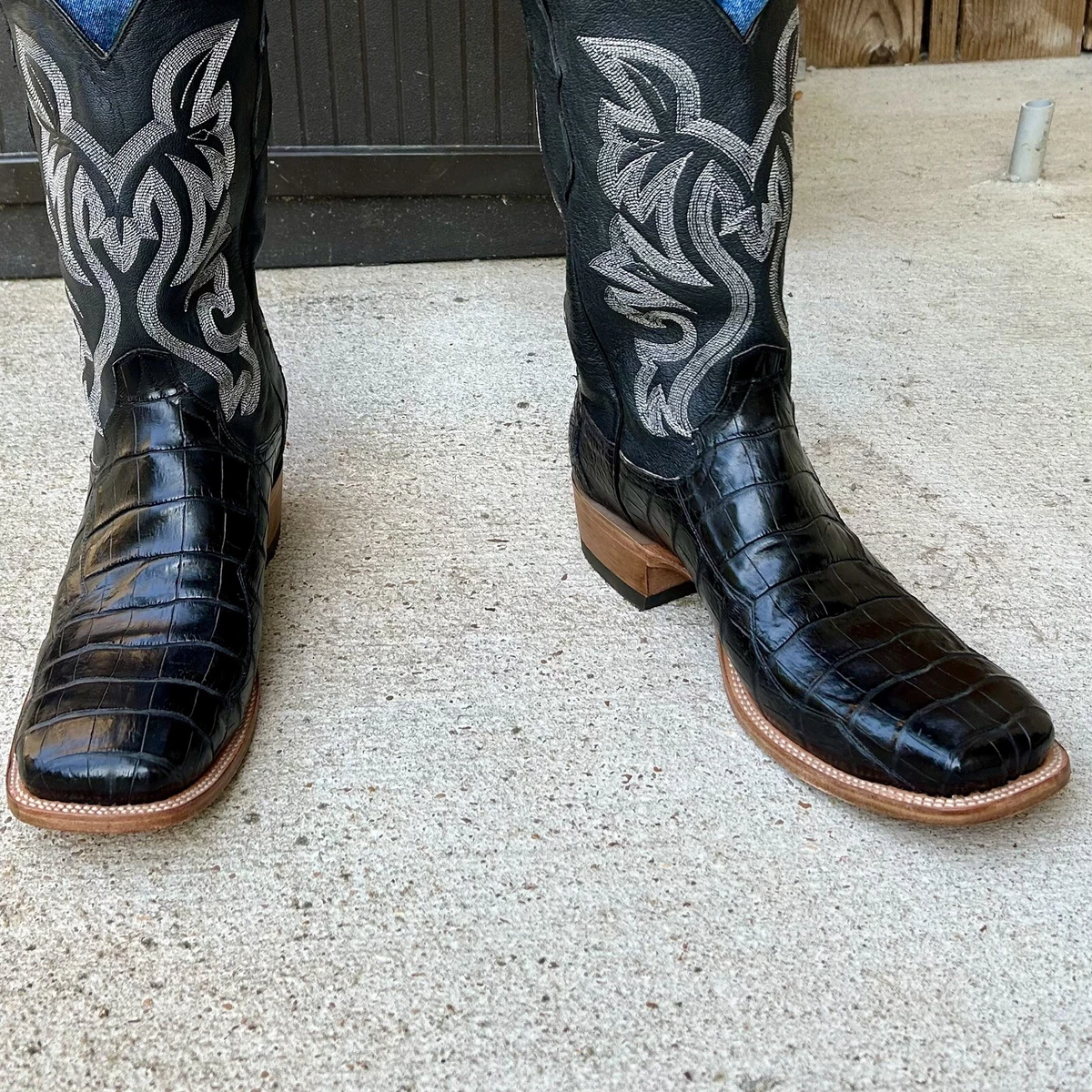 Cowtown boots alligator best sale shoes