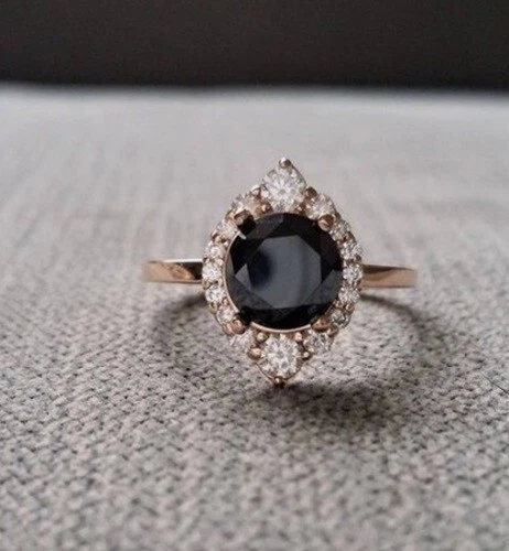 Women's Bridal Wedding Ring With 0.46 TCW Simulated Round Cut Onyx & Moissanites