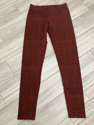 Threads 4 Thought Wine Red/Black Fair Isle Geometric Print Knit Legging.  Size M