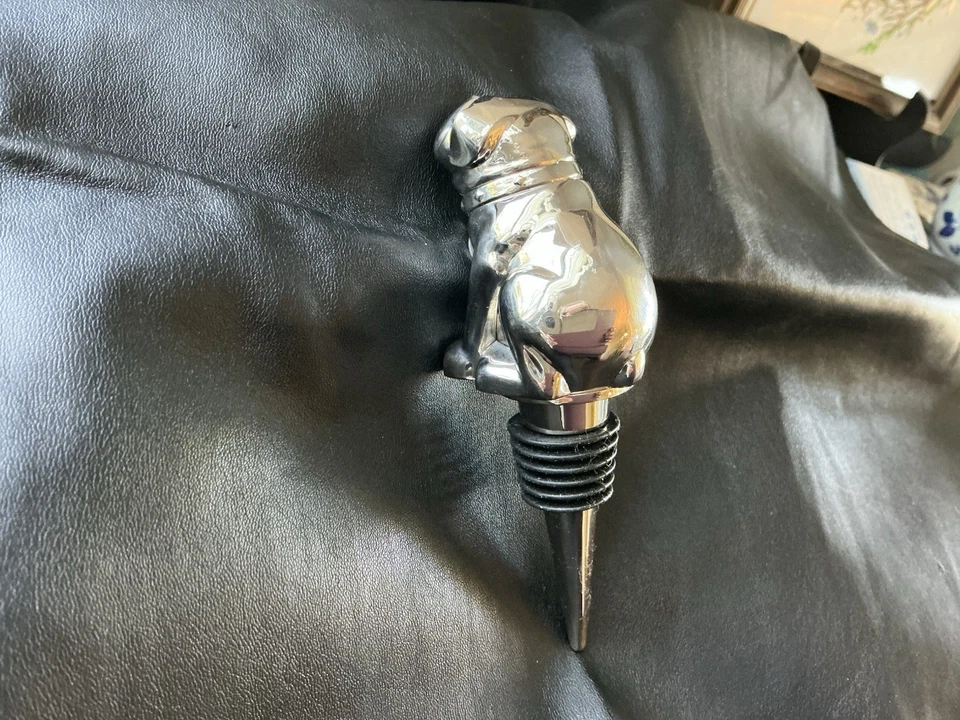 Botella Bulldog Bulldog Granero Cerámica Raro, Retirado Tapón de Vino con Dije Metal Plateado Foto 4 de 4