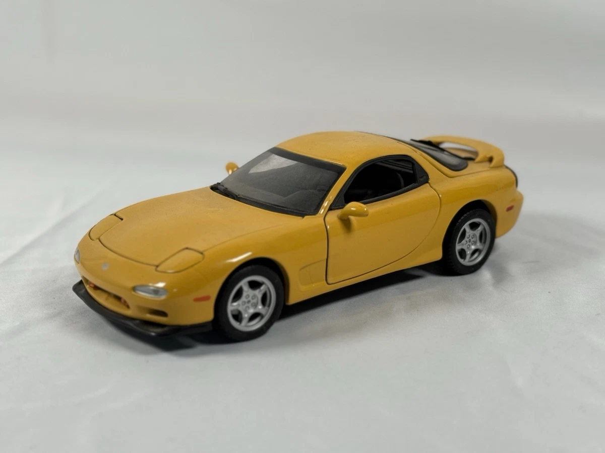 Preços baixos em Kyosho Mazda 1:18 Veículos de brinquedo e de