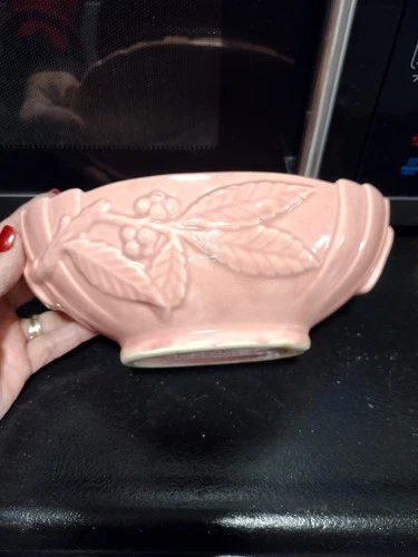 1920s Brush McCoy California Pink  Pottery Planter USA 409 Makers Mark