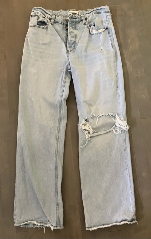 Abercrombie & Ftich The 90's Baggy Low Rise Jeans Women’s  Size 28/6