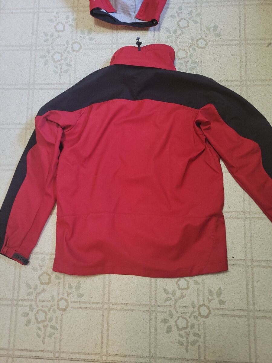 Patagonia Size M Mens Black/Red Full Zip Mesh Lined Patagonia Size M Mens Black/Red Full Zip Mesh Lined