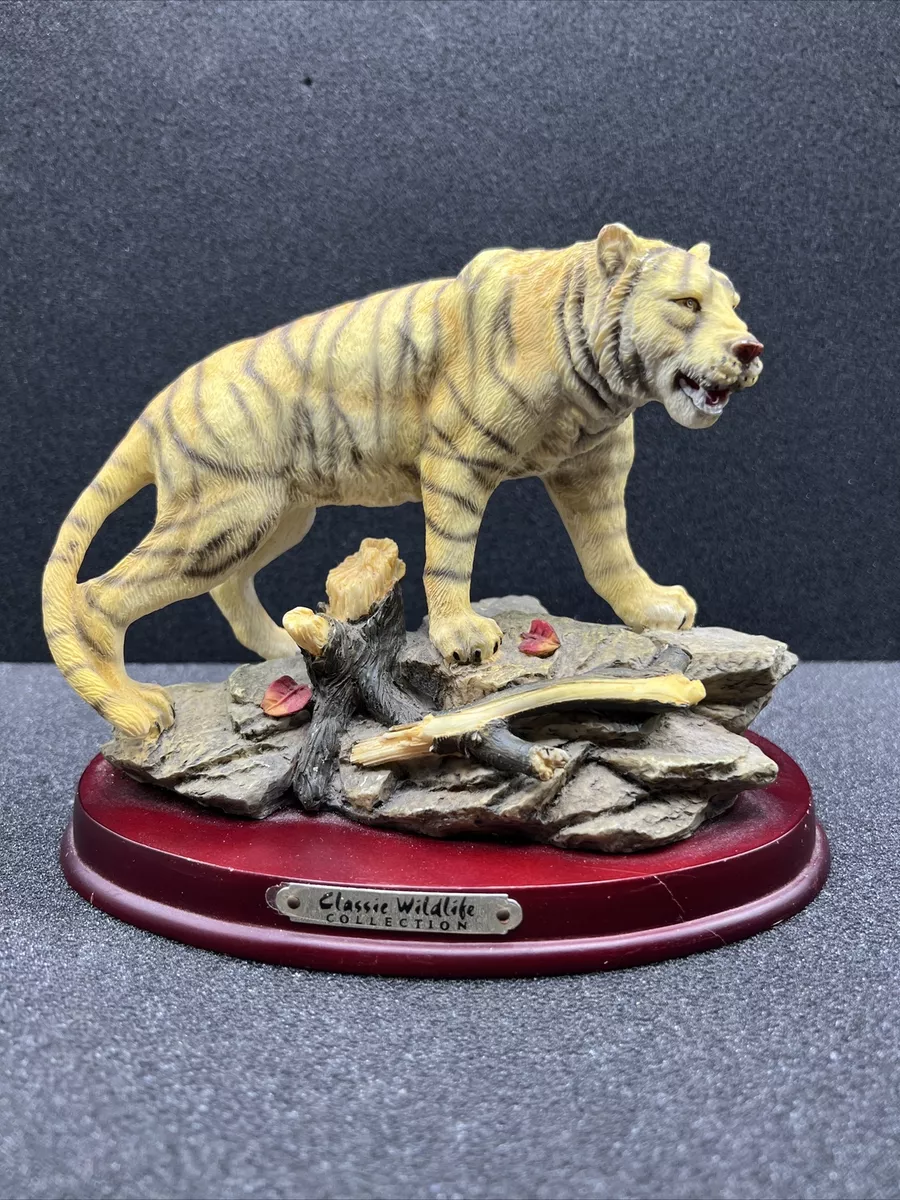 Bengal Tiger Statue