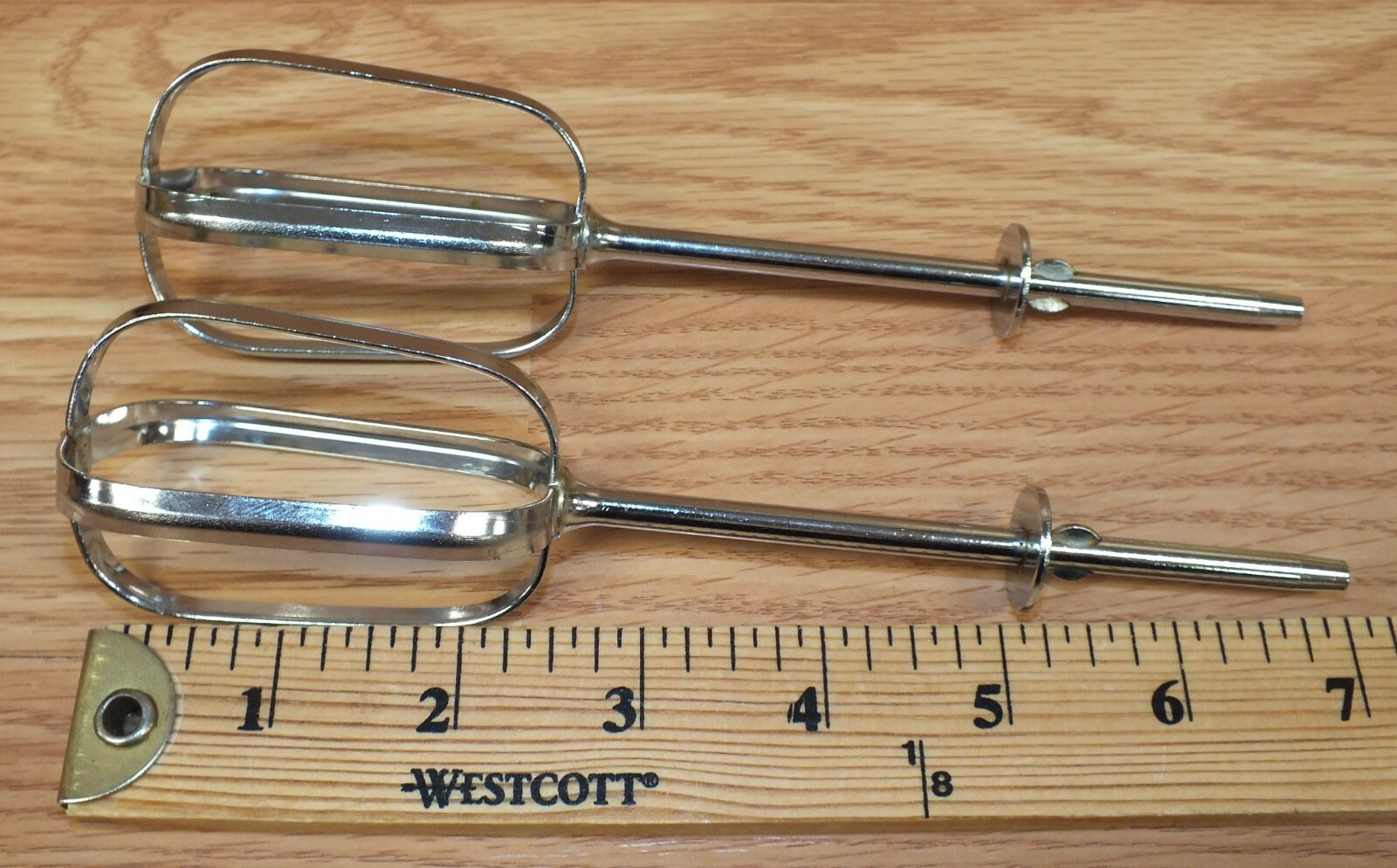 Genuine Vintage General Electric (D1M24) Multi Option Electric Mixer