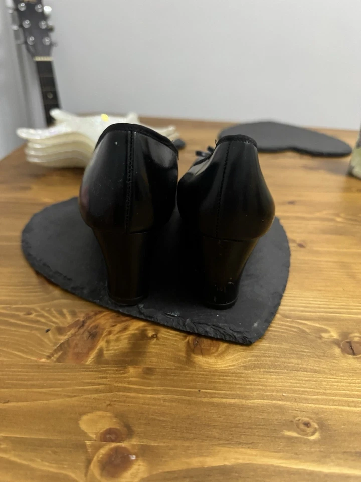 Zapatos de corte de cuero negros True Form Canterbury de colección de los años 60 Reino Unido 5,5 en muy buena condición Foto 4 de 4