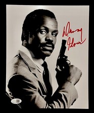 DANNY GLOVER SIGNED LETHAL WEAPON ROGER MURTAUGH 8X10 GLOSSY PHOTO. JSA COA 11
