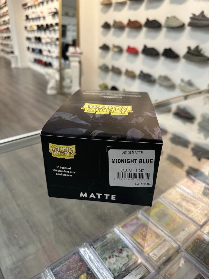 Vitrina Dragon Shield Mate Azul Medianoche Mangas - Tamaño Estándar - 10 Paquetes Foto 4 de 4