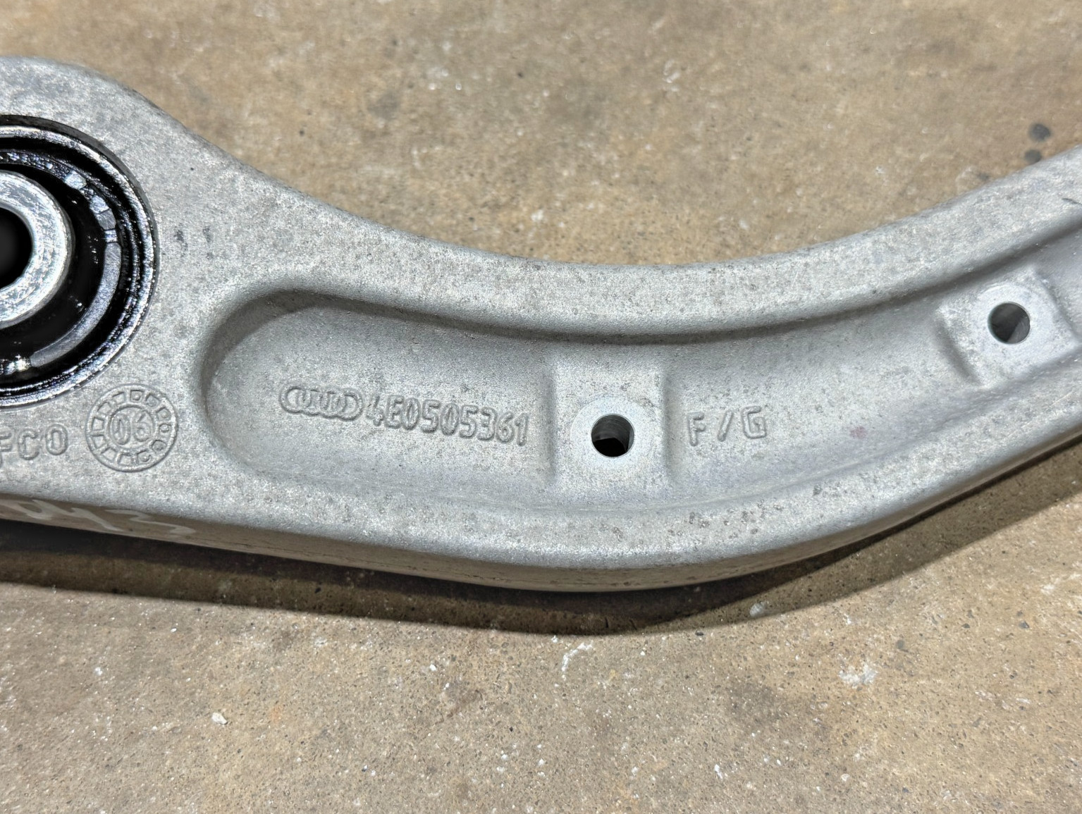 06-12 Bentley Continental Flying Spur Rear Left Upper Lower Control Arm Set PO43