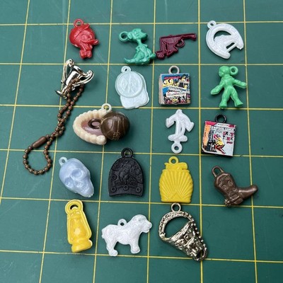 Vintage Gumball Cracker Jack Prize 19 pc Charm Toy Lot Character Skull  Lot E