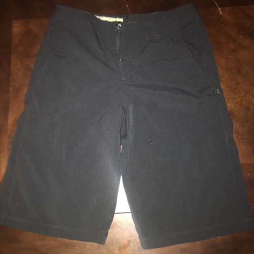 Under Armour Black Heatgear Activewear Shorts Size YLG/JG/G