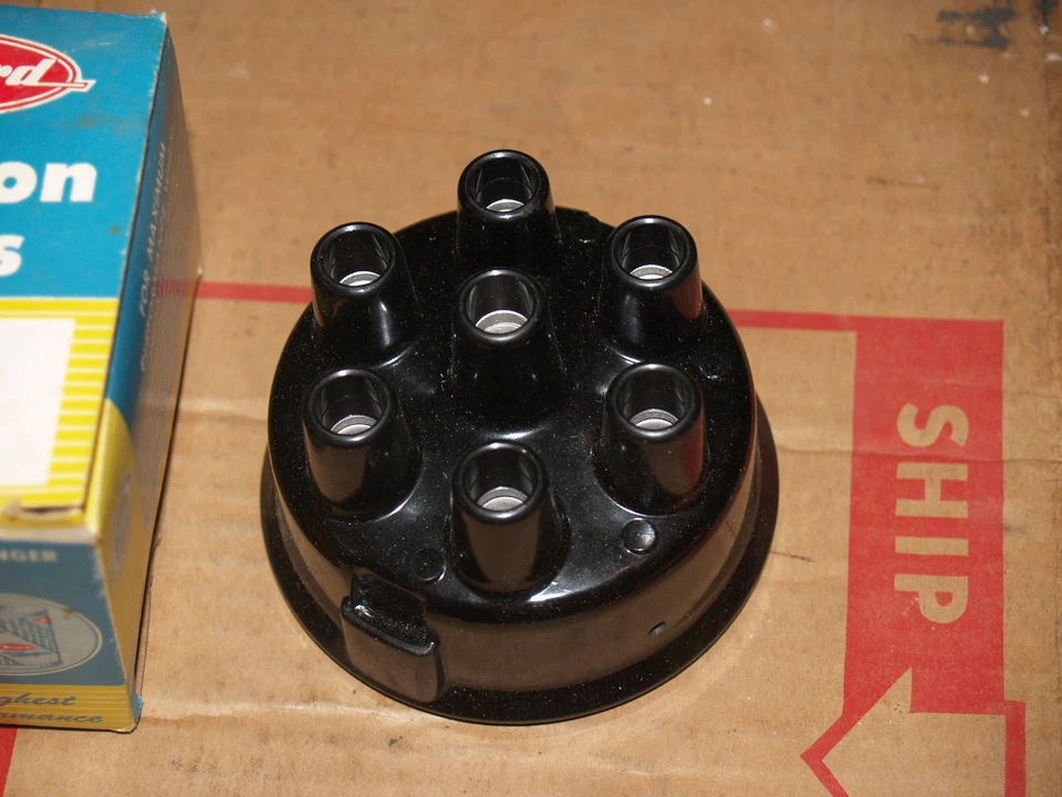 Tapa de encendido de distribuidor Wizard L4205 NOS para Chevrolet 6 cilindros 1935-1953 Foto 2 de 4