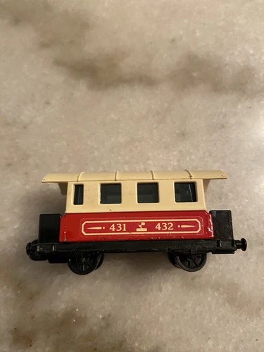 1978 Lesney Matchbox SuperFast #44 Passenger Coach Train Car 1:64 Diecast 424