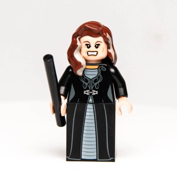 LEGO Harry Potter NARCISSA MALFOY Minifigura 4865 (hp126) El Bosque Prohibido Foto 2 de 4
