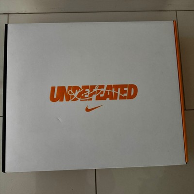 Nike Kobe V Protro Undefeated- Pack Multi Color 9.5 New