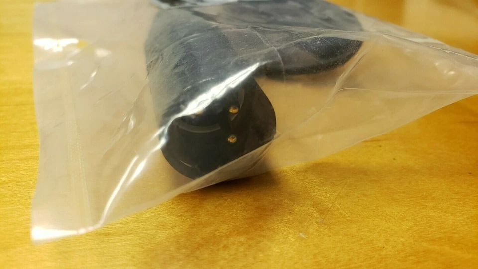 Shure WA451 1' (0.30m) Output Cable TA3-F to 3p XLR-M Stereo Connectors for UR5 - Image 3 of 3