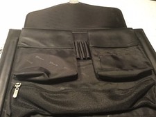 Targus Messenger Bag Black With Key